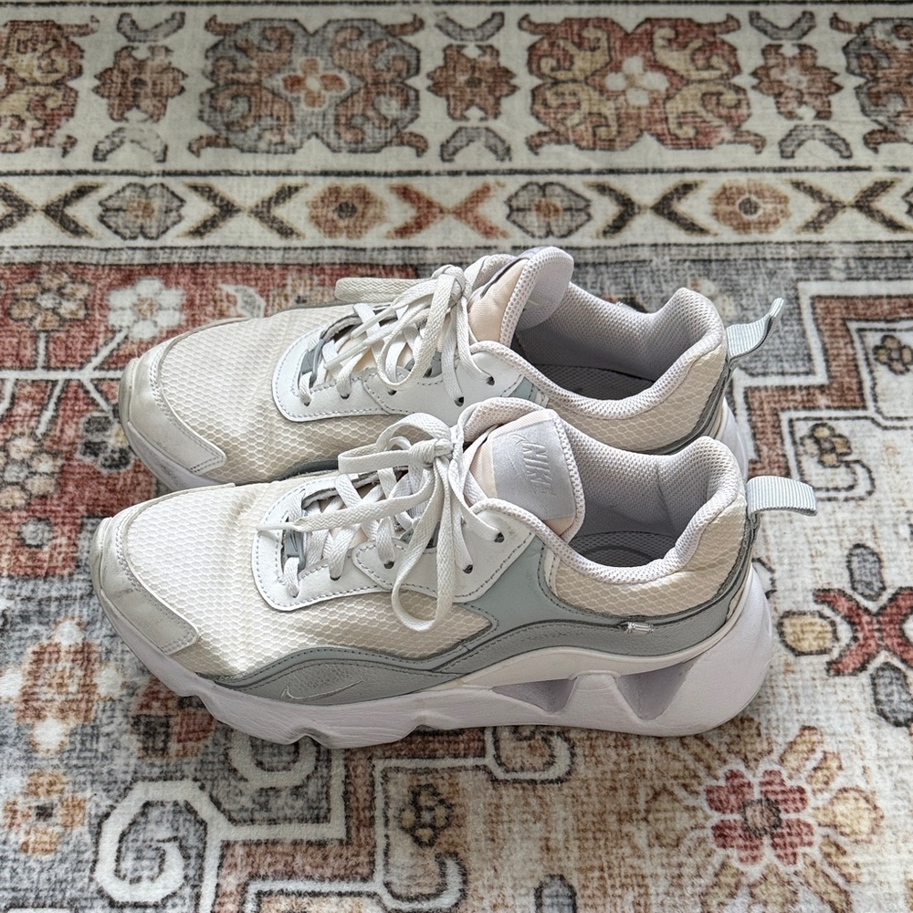 Nike Women's Cream and Gray Sneakers